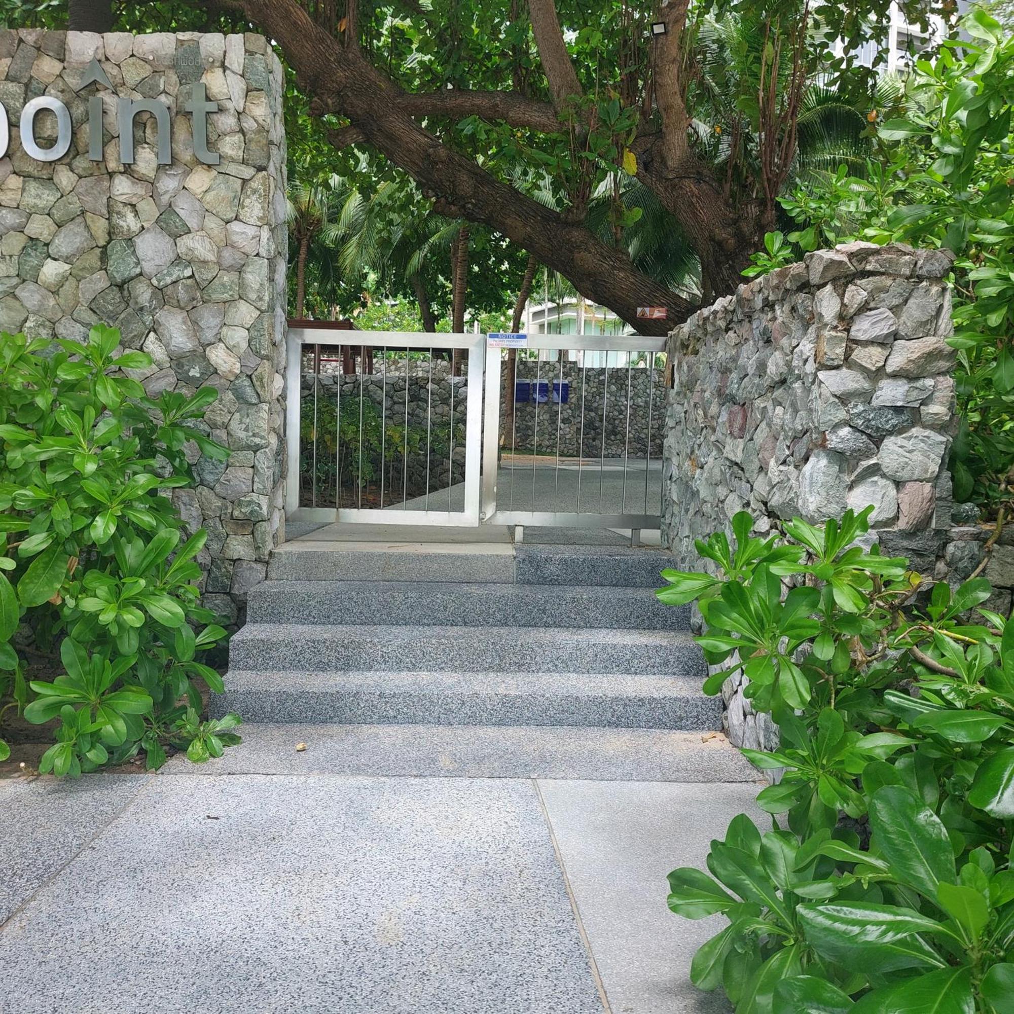 Sea View Apartment In Pattaya Bagian luar foto