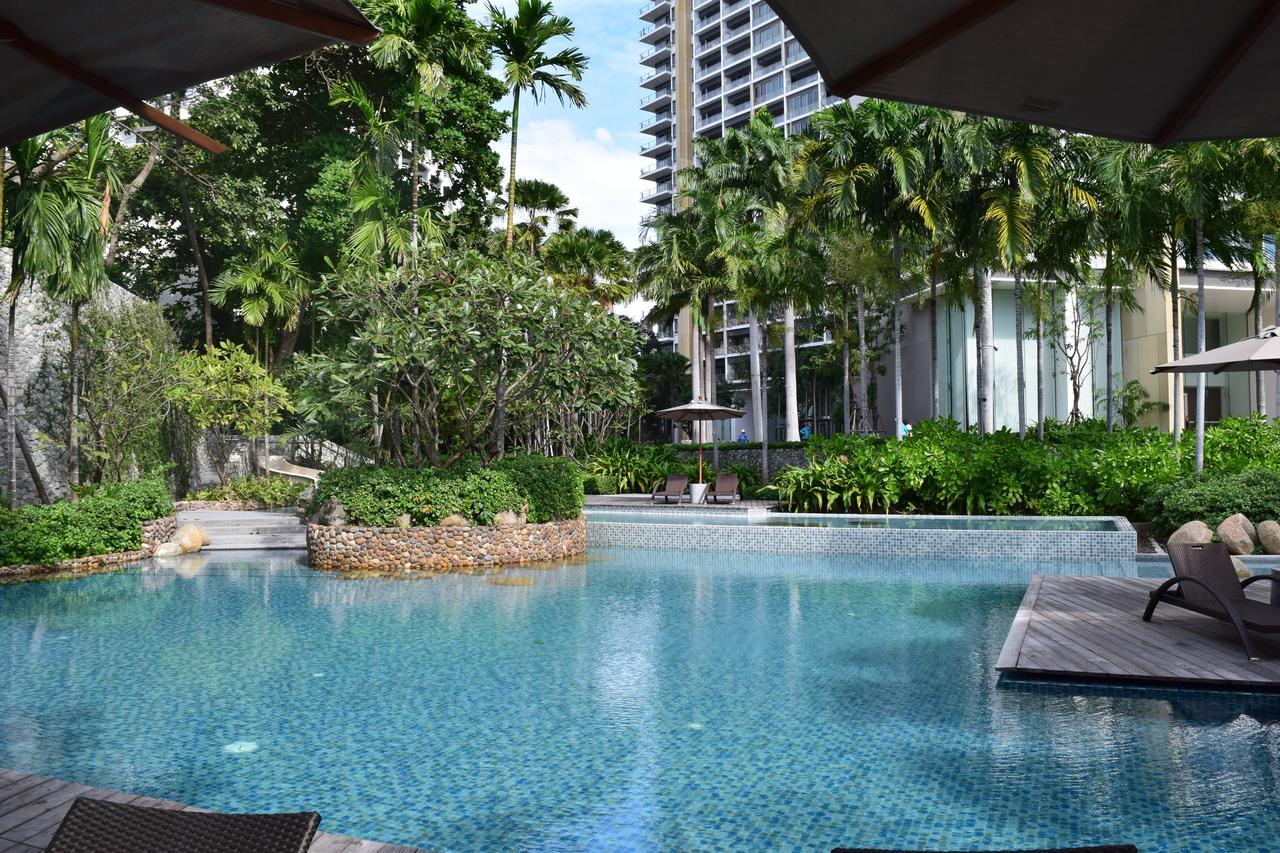 Sea View Apartment In Pattaya Bagian luar foto